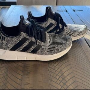 Men’s adidas swift run shoes